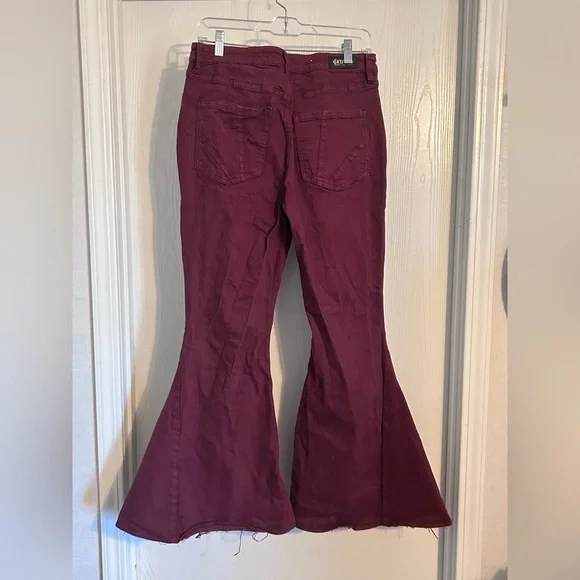 Shyanne | Deep Red Bell Bottom Pants
| Size 34 x 34 - Picture 5 of 7